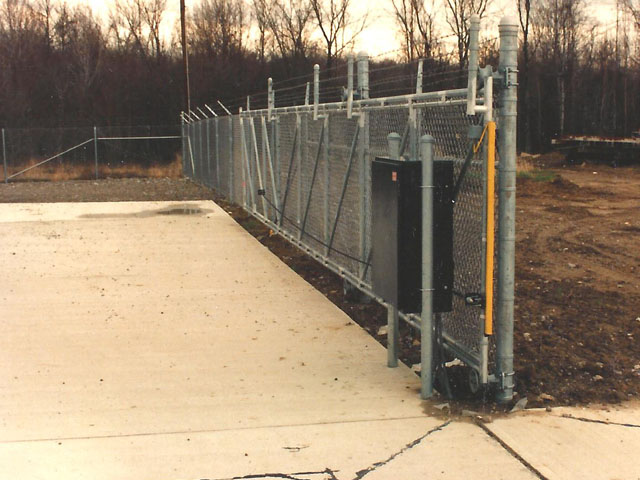 Industrial Cantilever Gate with Electric Gate Operator